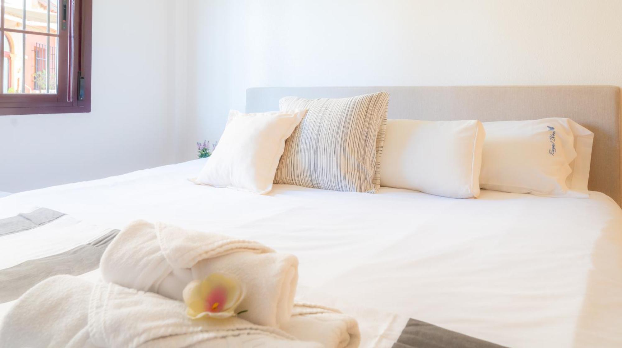 Club Salino Hideaway-Your Peaceful Retreat With Pool In ตอร์เรเวียคา ภายนอก รูปภาพ